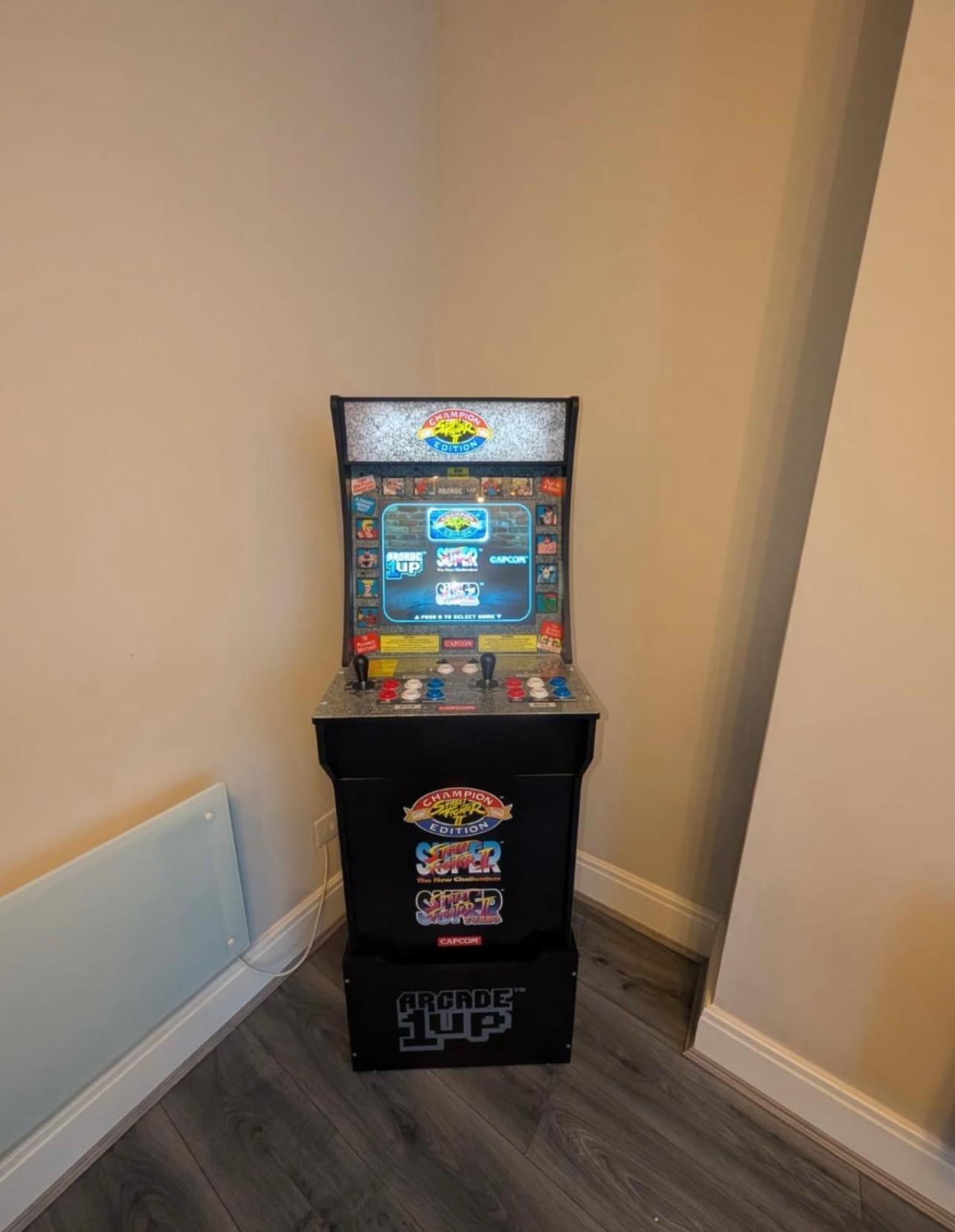 Withnell - One - Ground Floor - Retro Gaming Machine Апартаменты *