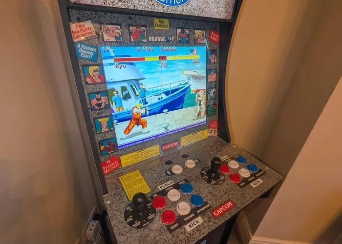 Withnell Stays - Apartment One - Ground Floor - Retro Gaming Machine
